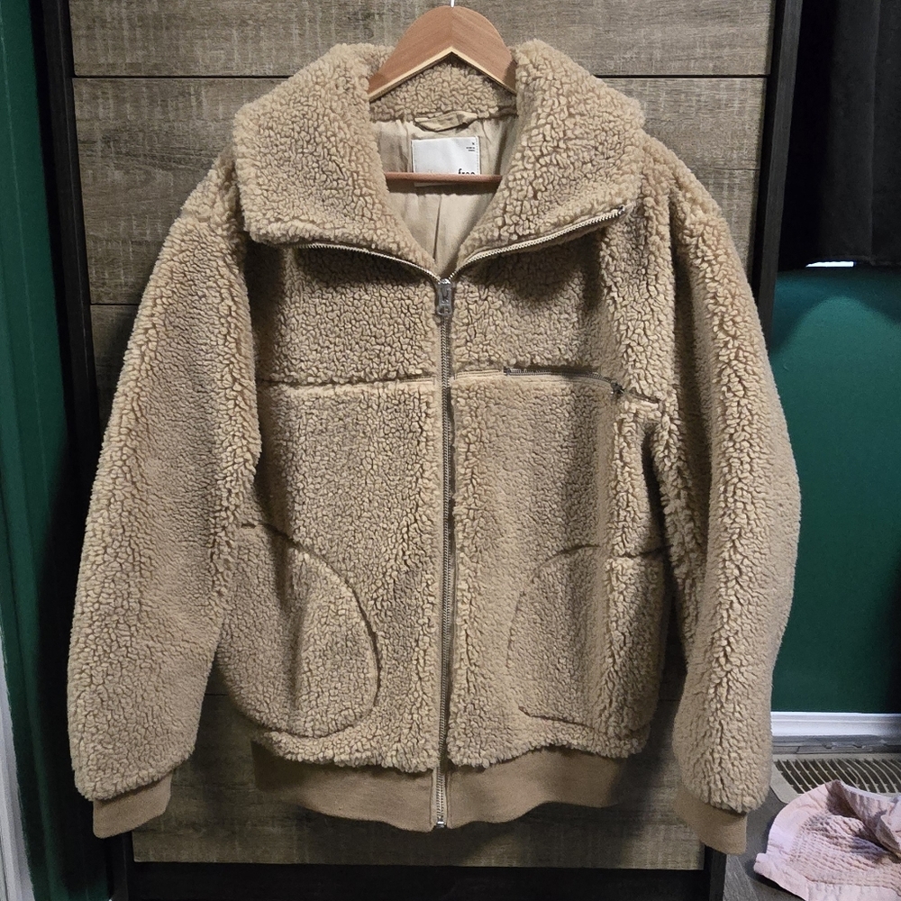 Wilfred Tan Teddy Jacket Plush Oversized Fit